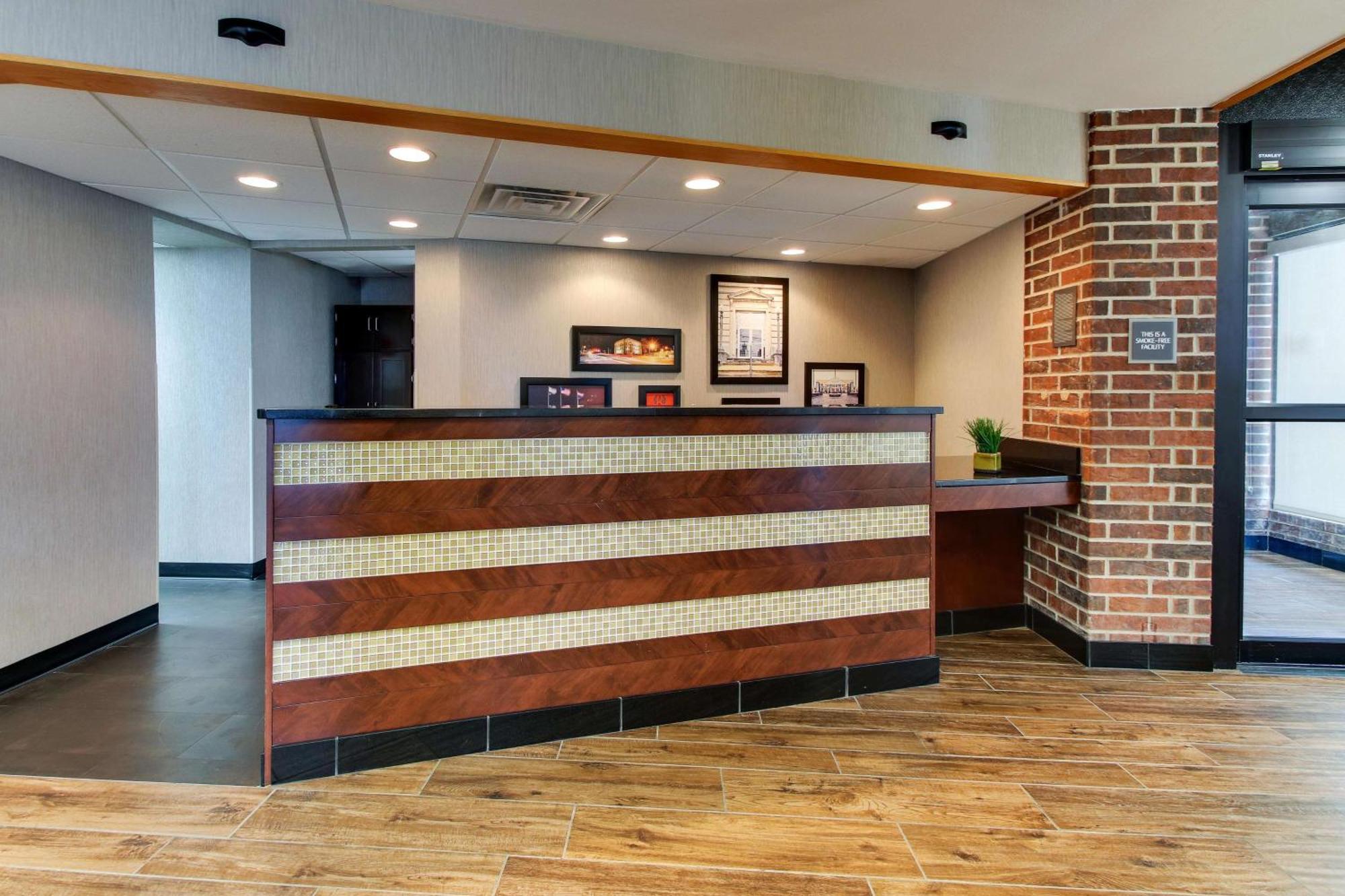 Drury Inn & Suites Poplar Bluff Exterior photo